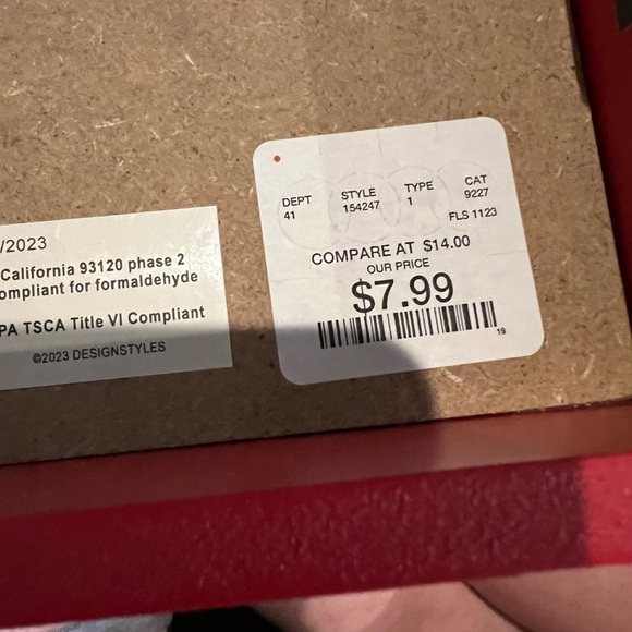 Awesome “DEAR SANTA, JUST BRING WINE” Wooden Block- NWT - Picture 2 of 5